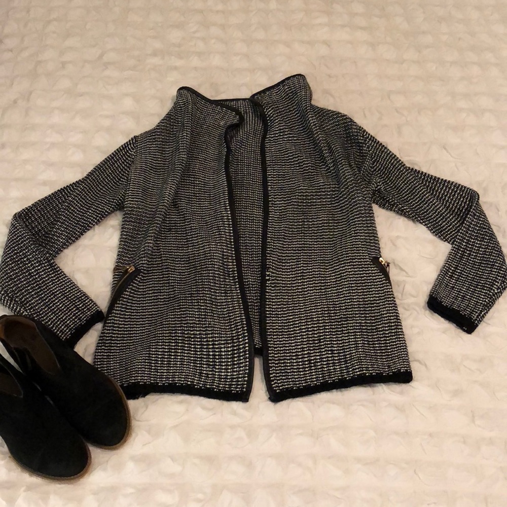 Open cardigan, gold zippers, leather trim!